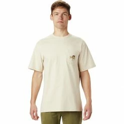 Top 10 ✔️ Mountain Hardwear Hotel Basecamp Short Sleeve Pocket T Shirt Men's 🌟